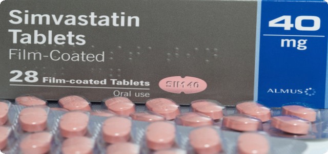 سيمفاستاتين (Simvastatin) دواعي الاستعمال والاثار الجانبية